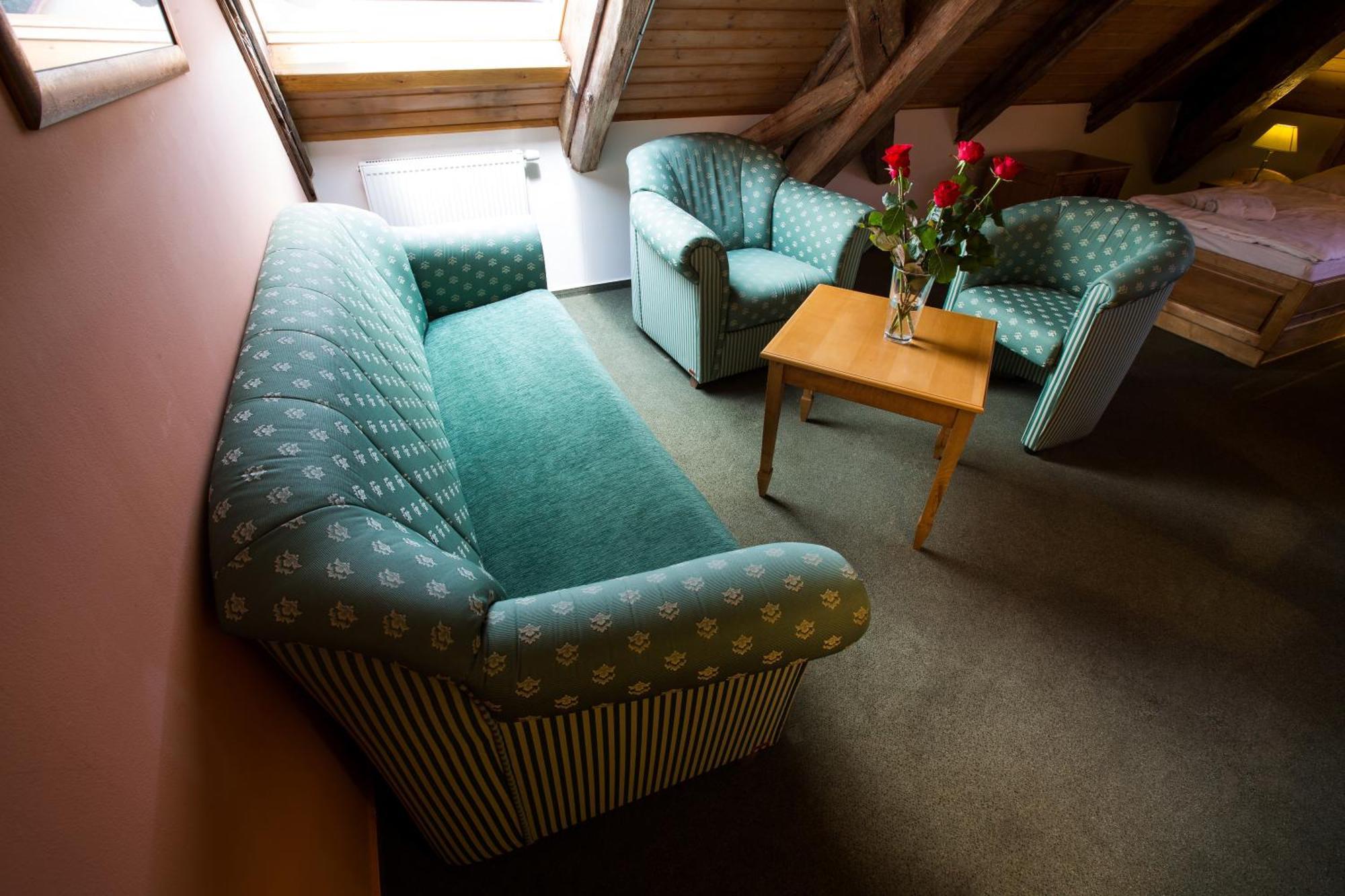 Hotel U Lipy Krusovice Szoba fotó