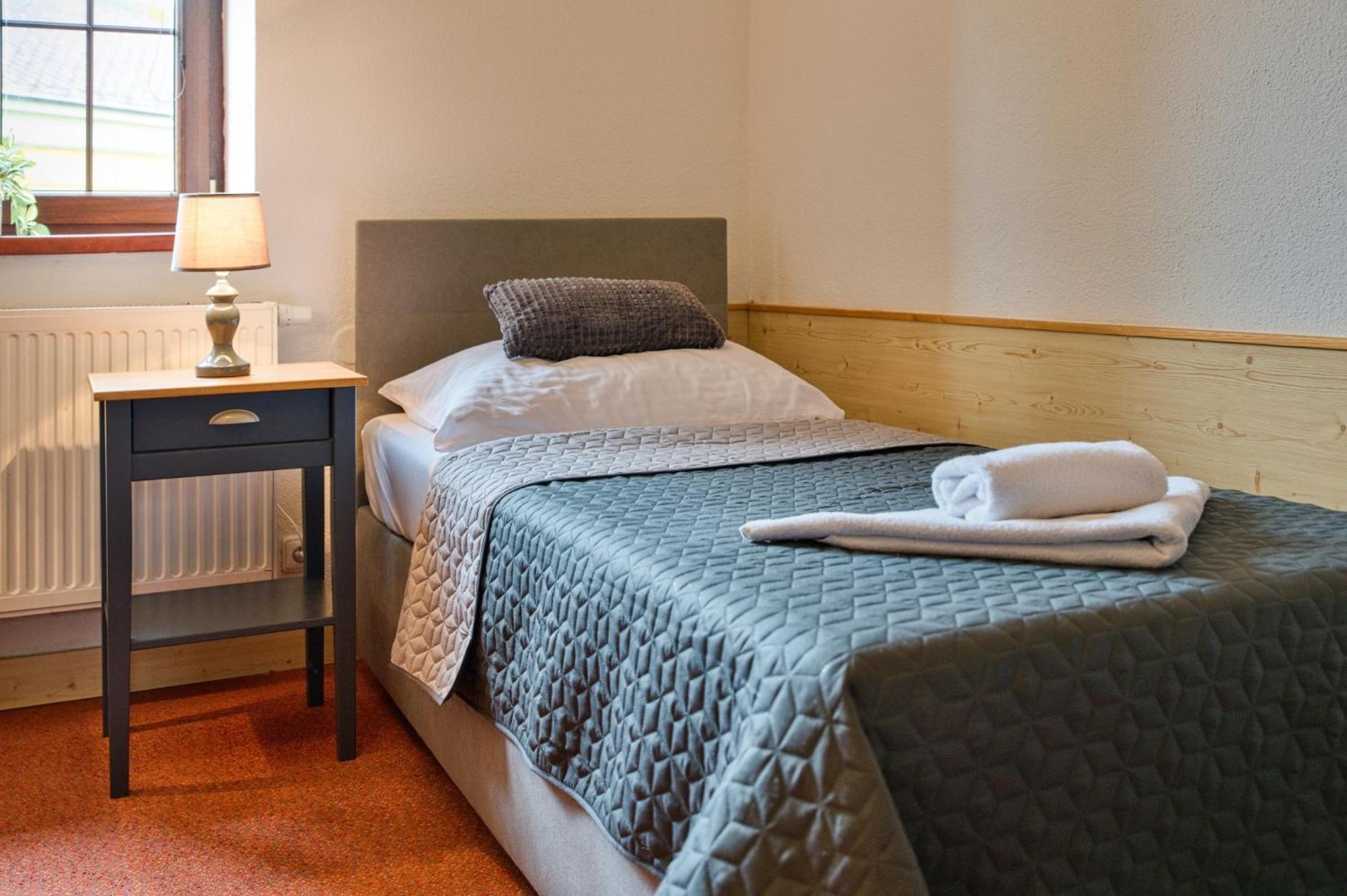 Hotel U Lipy Krusovice Kültér fotó