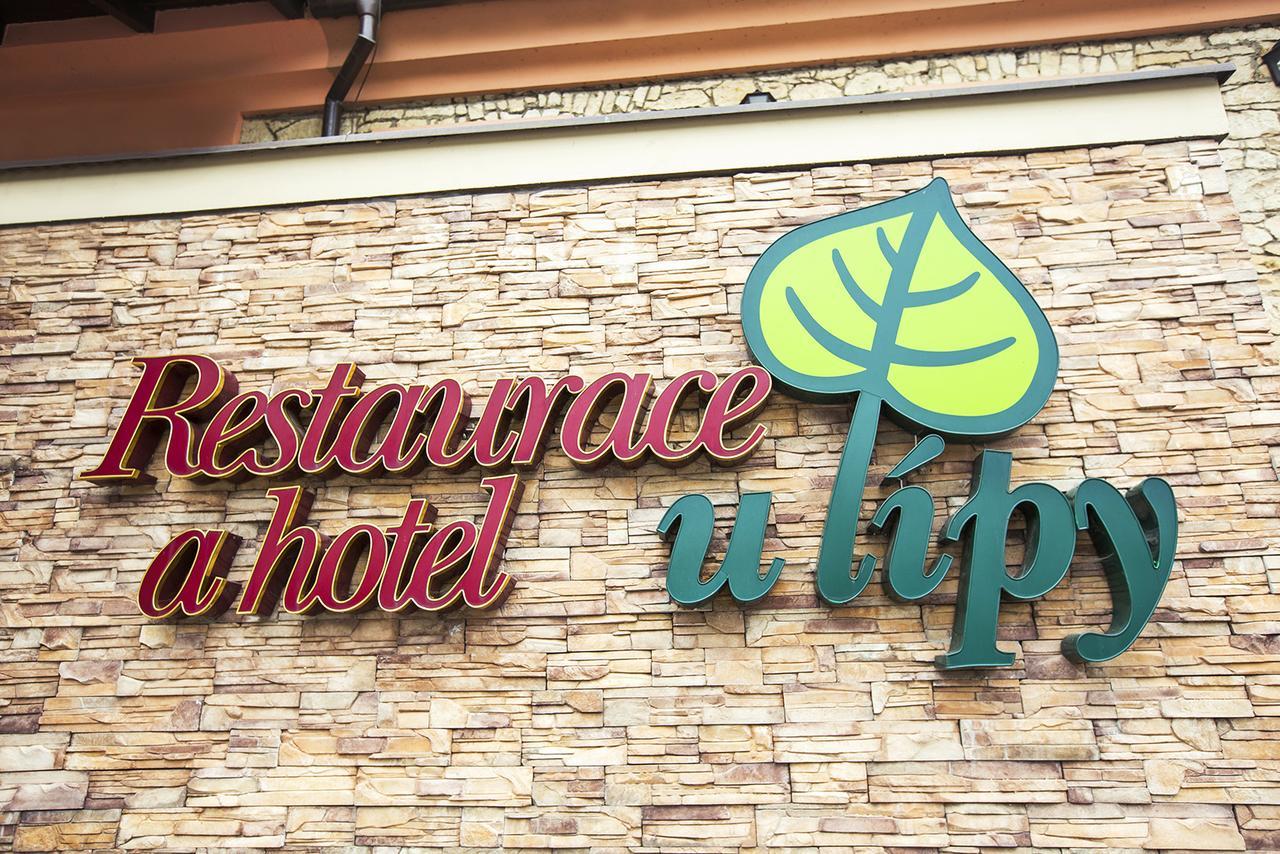 Hotel U Lipy Krusovice Kültér fotó