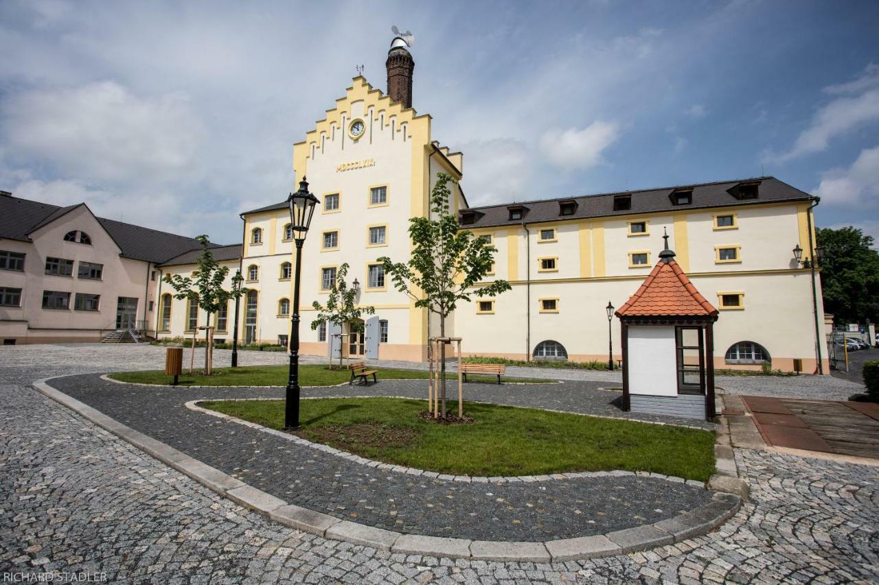 Hotel U Lipy Krusovice Kültér fotó